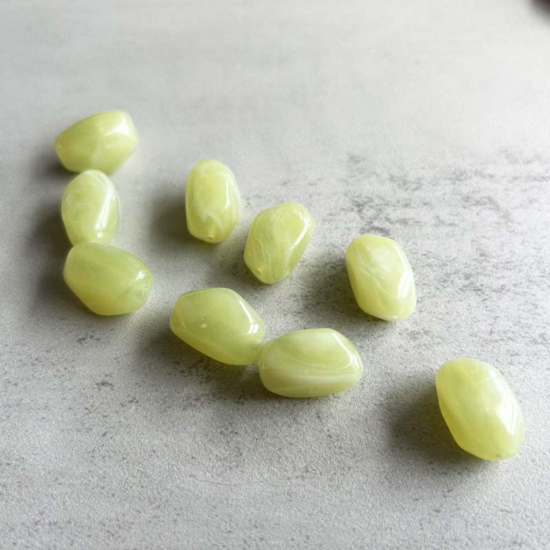 fiasrel 1bundle Cloud-Mist Effect Alien-Inspired Acrylic Faux Jade Beads