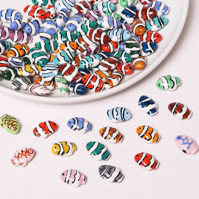 Fiasrel Striped clownfish ceramic beads