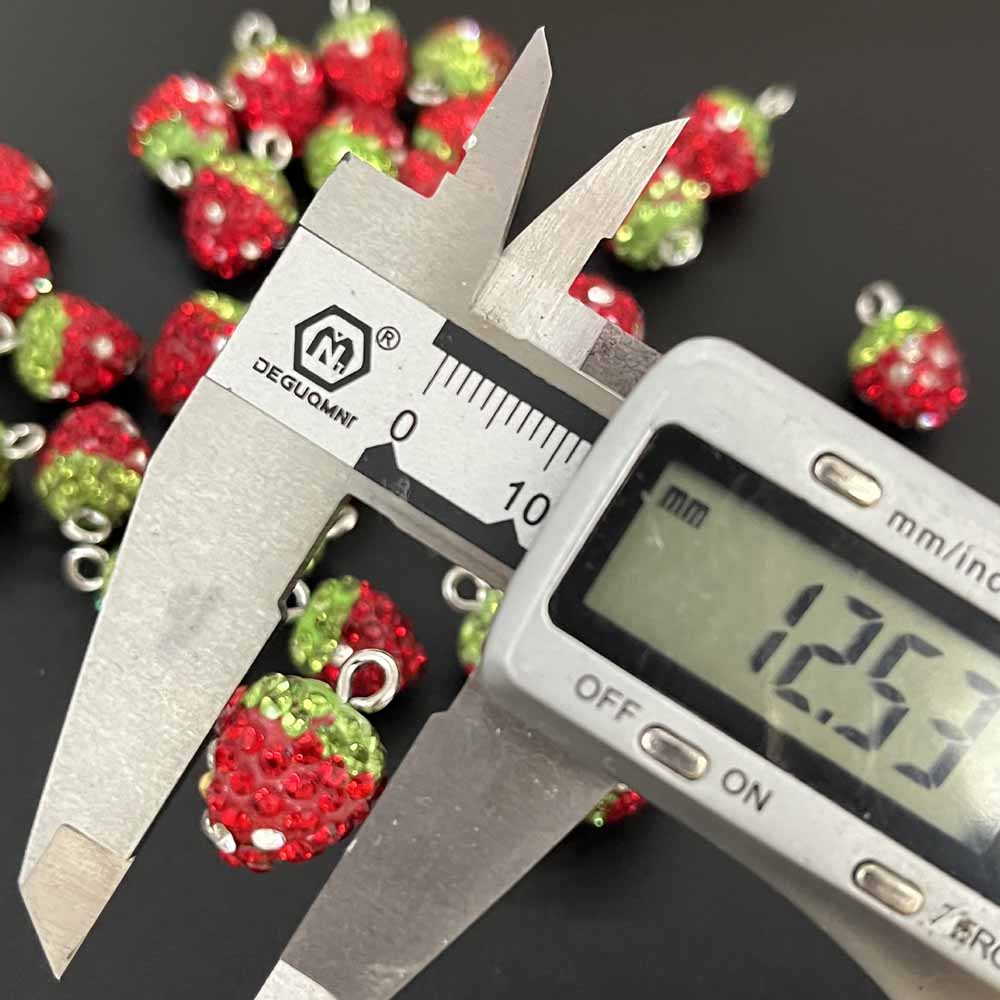 Fiasrel 100pcs Strawberry-shaped clay DIY Shamballa Beads