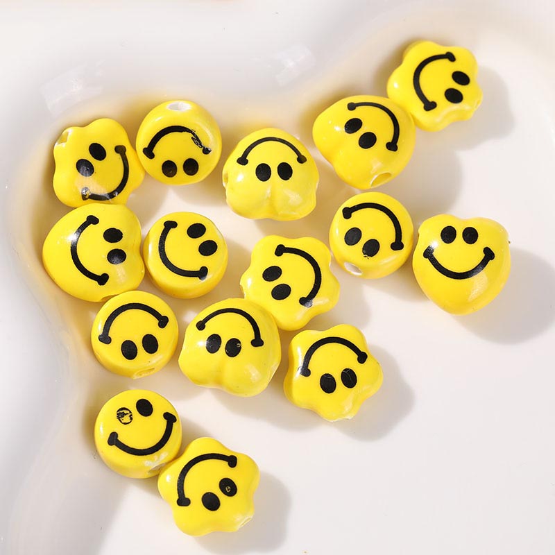 Fiasrel 10pcs Yellow cute smiley face beads