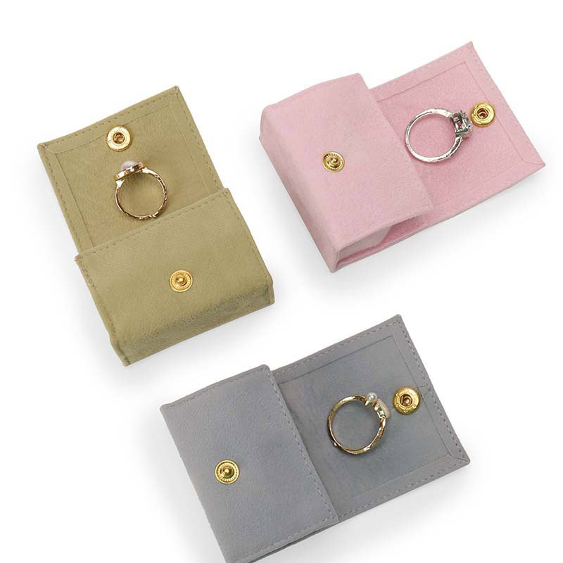 Fiasrel 6*3*4cm Velvet jewelry bag