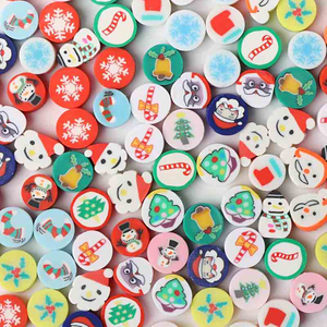 Fiasrel 100pcs Christmas Soft Pottery Beads Santa Claus Snowman DIY Beaded Material Cartoon Jewelry Decorative Accessories