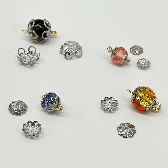 Fiasrel 50pcs Pure Silver Hollow Petal Flower Pendants DIY Beading Charms Flower Cap Beads for DIY Jewelry Making Bracelet Necklace Earring Craft Accessory Supplier