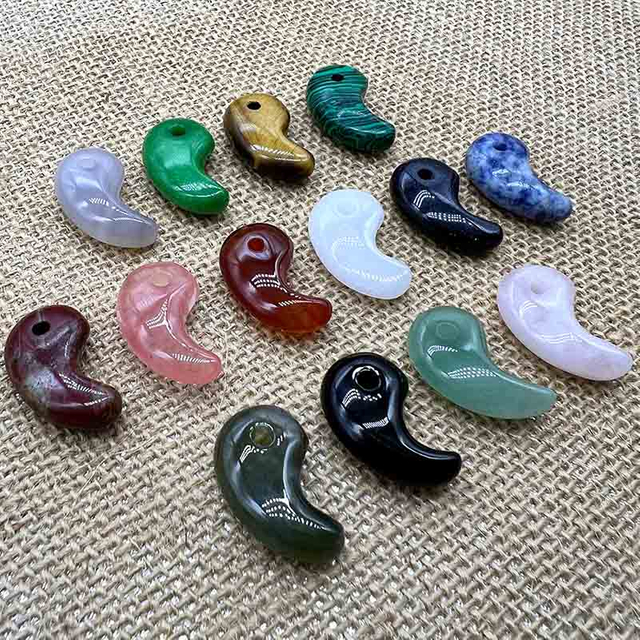 Fiasrel Anime Onmyoji Daitengu Collection: 3mm Magatama Drop Pendants – 30x16 Hole Natural Agate & Crystal Beads for Cosplay Bracelets