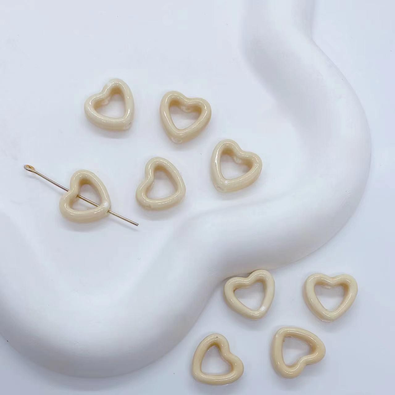 fiasrel 1bundle Ceramic Beads in Monochromatic Creative Designs – Yiwu DIY Stringing Beads for Bracelet & Necklace Craft Accessories