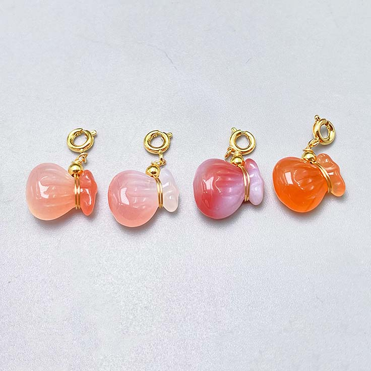 Fiasrel A scarlet agate money bag Drop Pendant