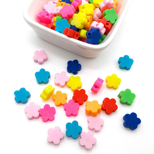 Fiasrel 100pcs Mixed-color flower-shaped soft clay spacer beads