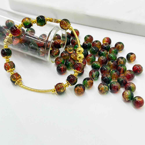 Fiasrel 8mm 10mm Mixed Red and Green Christmas Glass Crackle Bead Festive Gradient Handmade Bead Kit for Jewelry Making DIY Fashion Necklace Earring Keychain & Cellphone Charms Craft
