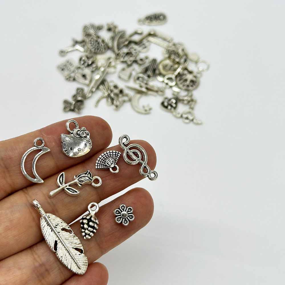Fiasrel 50pcs 50 Types Vintage Metal Silver Alloy Charms Pendant for DIY Handmade Bracelets Neacklaces Earrings DIY Jewelry Accessories
