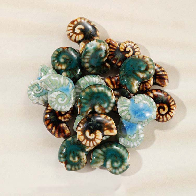 Fiasrel Colored snail shell ceramic beads