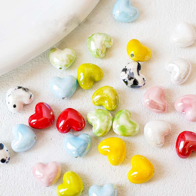 Fiasrel Cute peach-shaped heart-shaped ceramic beads