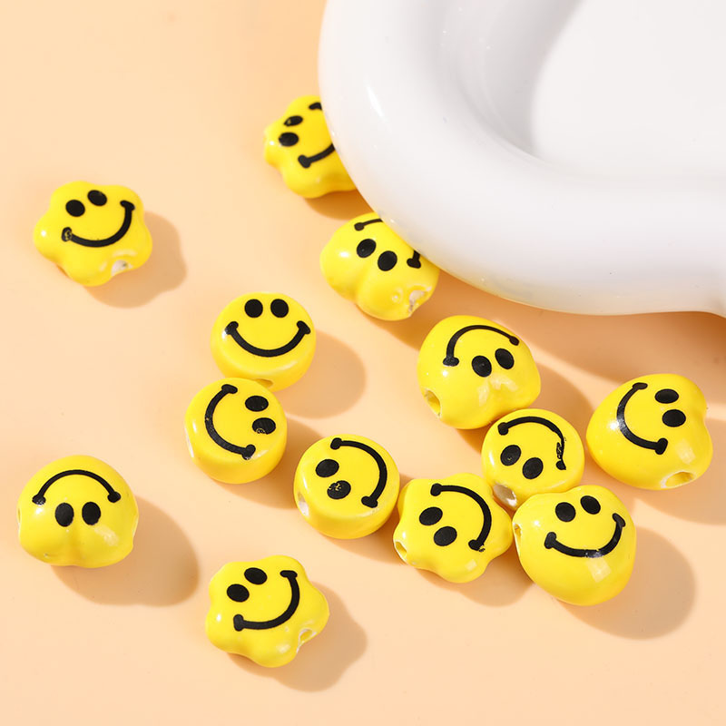 Fiasrel 10pcs Yellow cute smiley face beads