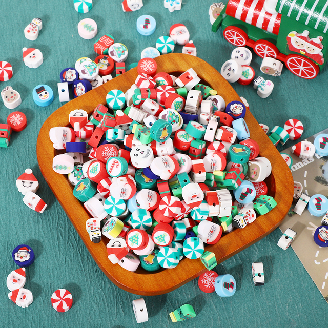 Fiasrel 50pcs Christmas Clay Beads Scattered Beads Santa Claus Snowman Christmas Tree Elk Soft Clay Sliced Beads