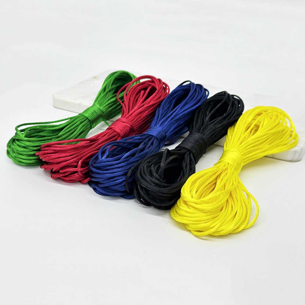 Fiasrel 5pcs1.5mm 2.0mm 2.5mm 20Yards/lot Rattail Satin Macrame Beading Cord Nylon Chinese Knotting Silky Macrame Braided Satin Rope Cord for Crafts Jewelry Making Supplies