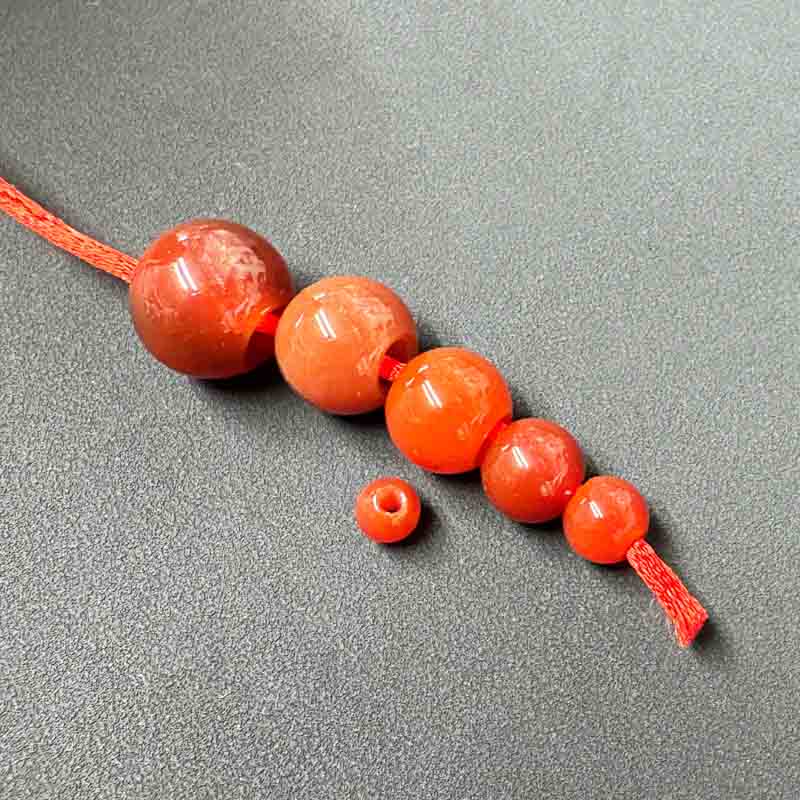 fiasrel 1bundle 6-16mm Large-Hole Red Agate Round Beads Loose Beads for DIY Jewelry, Sweater Chain & Clothing Accessories 2-5mm Hole Diameter Weaving Beads