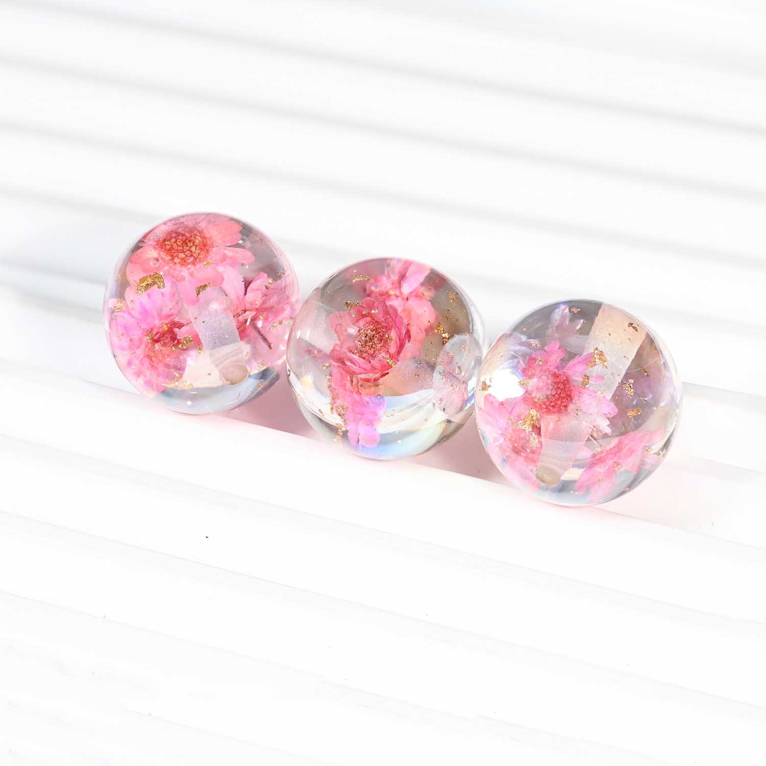 fiasrel 1bundle Heidi Golden Floral Beads – Premium Dried Flower & Gold Foil Round Beads for DIY Phone Charms & Jewelry