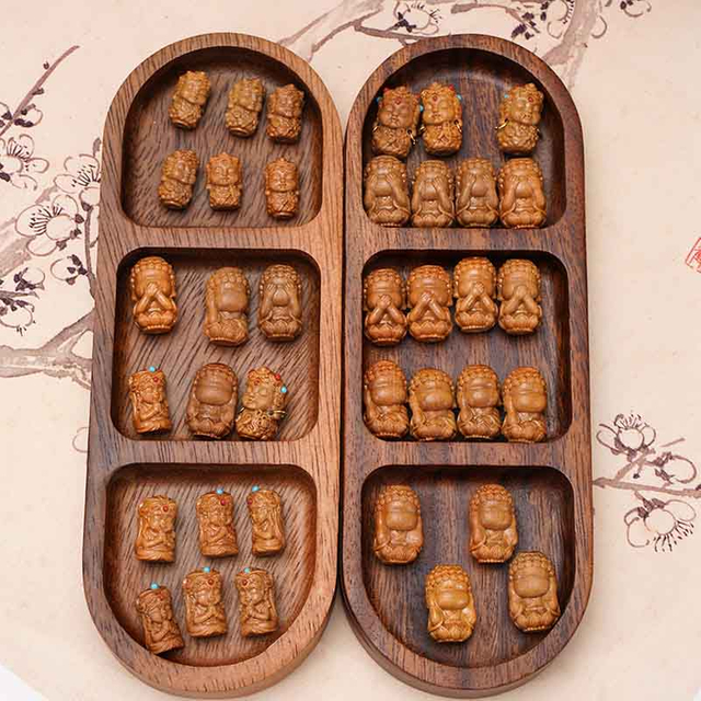 Fiasrel Wooden cultural and recreational bracelet pendant
