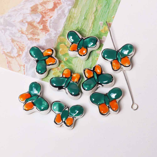 Fiasrel Green hand-painted butterfly ceramic beads