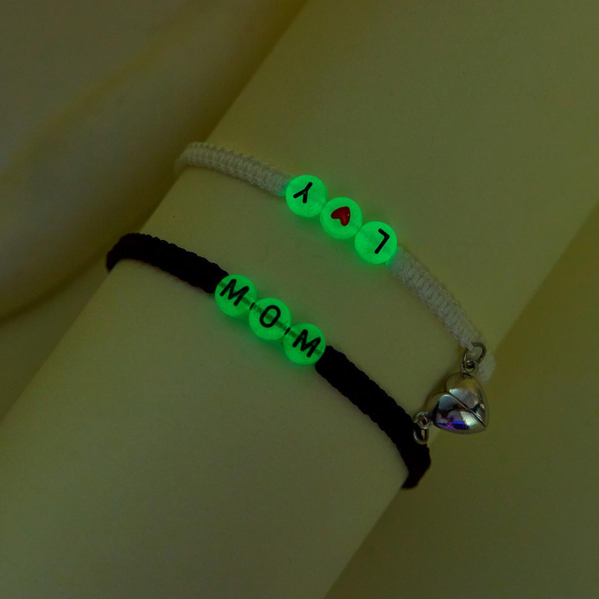 Fiasrel I LOVE YOU Beaded Heart Glow in the Dark Magnetic Luminous Letter Rope Magnet Couple Bracelet Set Gift