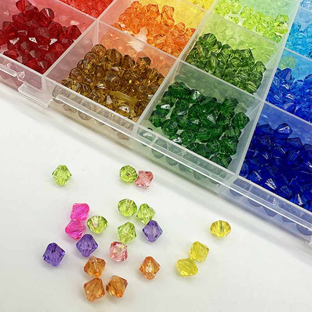 fiasrel 1bundle 28-Color Pointed & Faceted Bead Set Crystal Glass-Cut Acrylic Beads for DIY