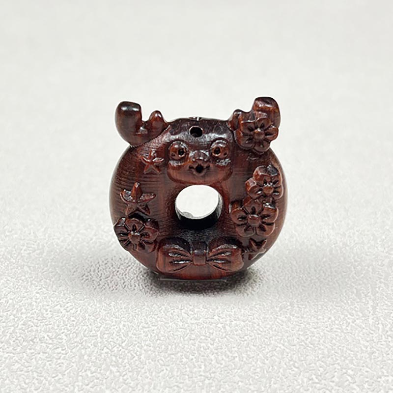 Fiasrel Peace pendant fox and elk wood carving accessories