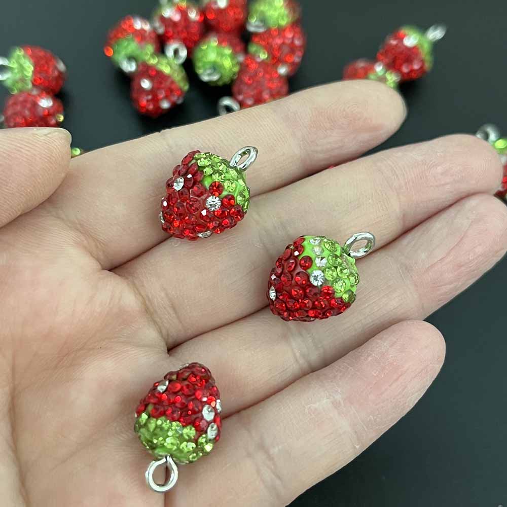 Fiasrel 100pcs Strawberry-shaped clay DIY Shamballa Beads