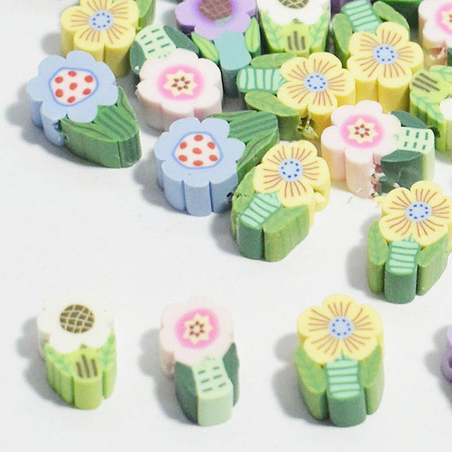 Fiasrel 100pcs Colorful wind chime flower soft clay beads