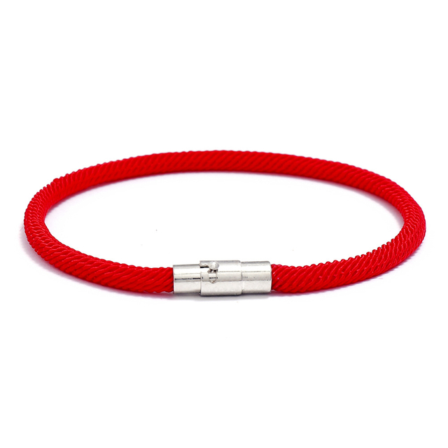 Fiasrel Lucky Red String magnet bracelet