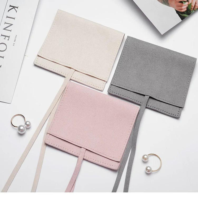 Fiasrel 7*8cm Necklace stud velvet storage bag