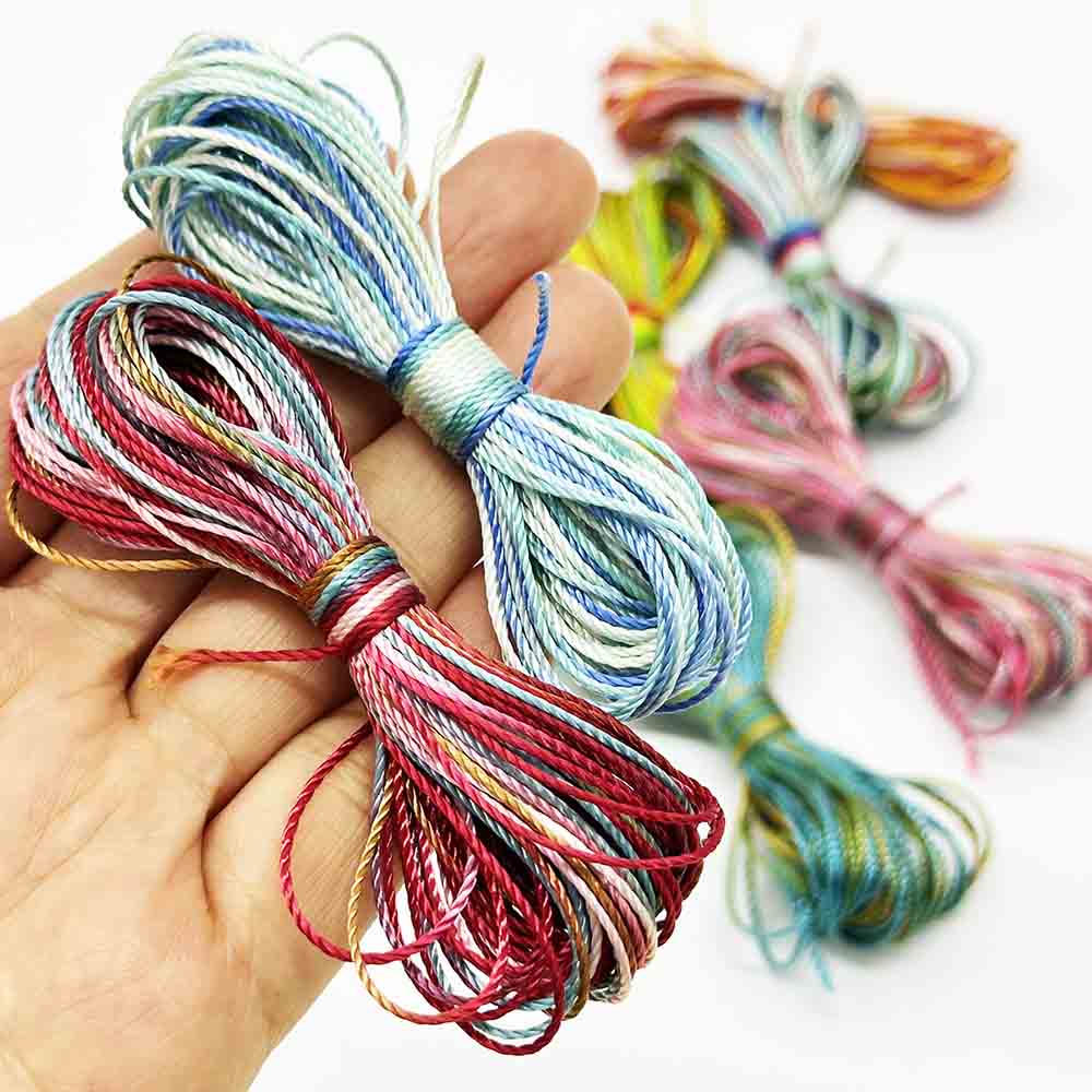 Gradient Strands Thread