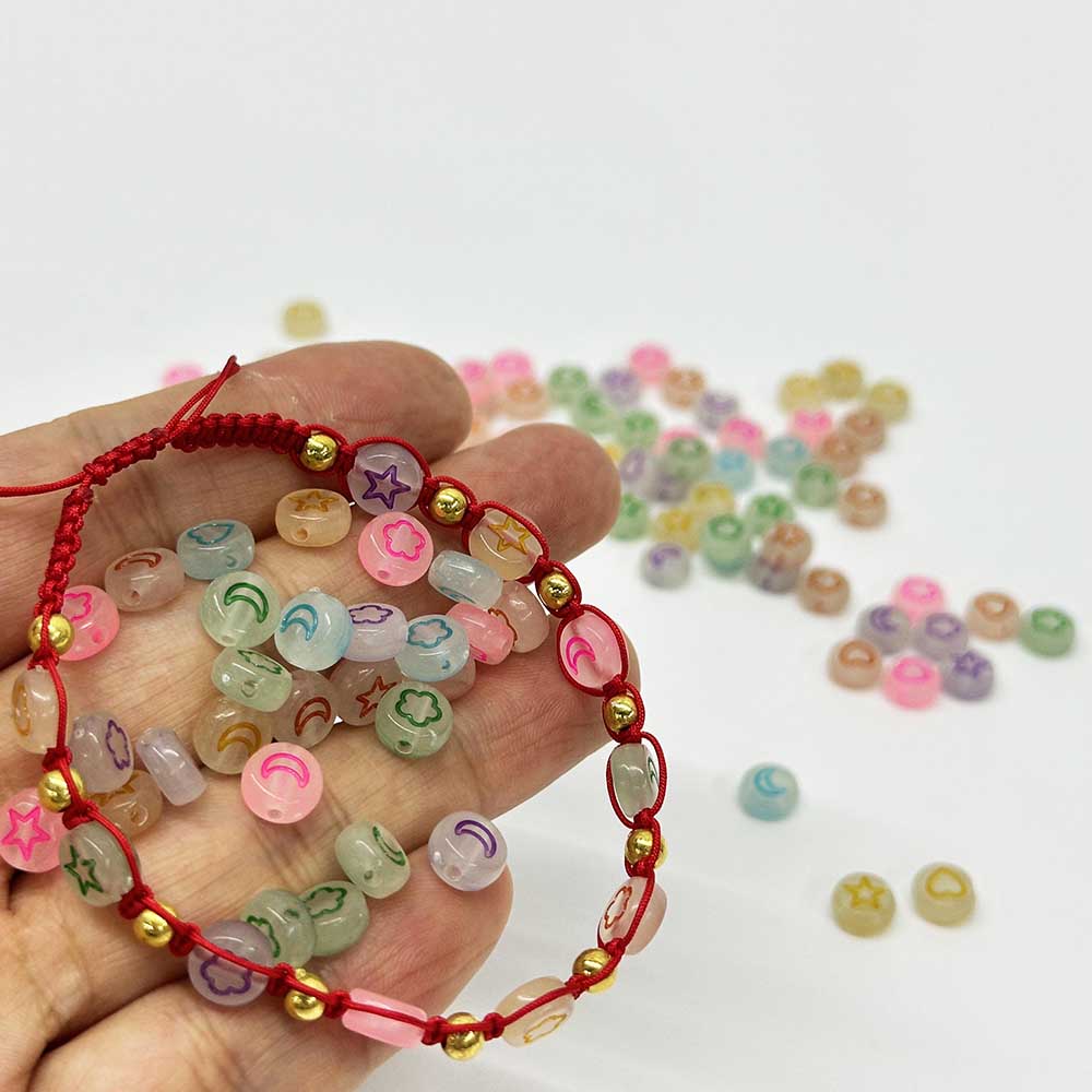 Fiasrel 100/500pcs Mixed Color Glow-in-the-Dark Luminous Stars Moons Hearts Petals Pattern Loose Spacer Acrylic Beads for Jewelry Making DIY Fashion Earrings Necklace Bracelet Handmade Craft Suppies