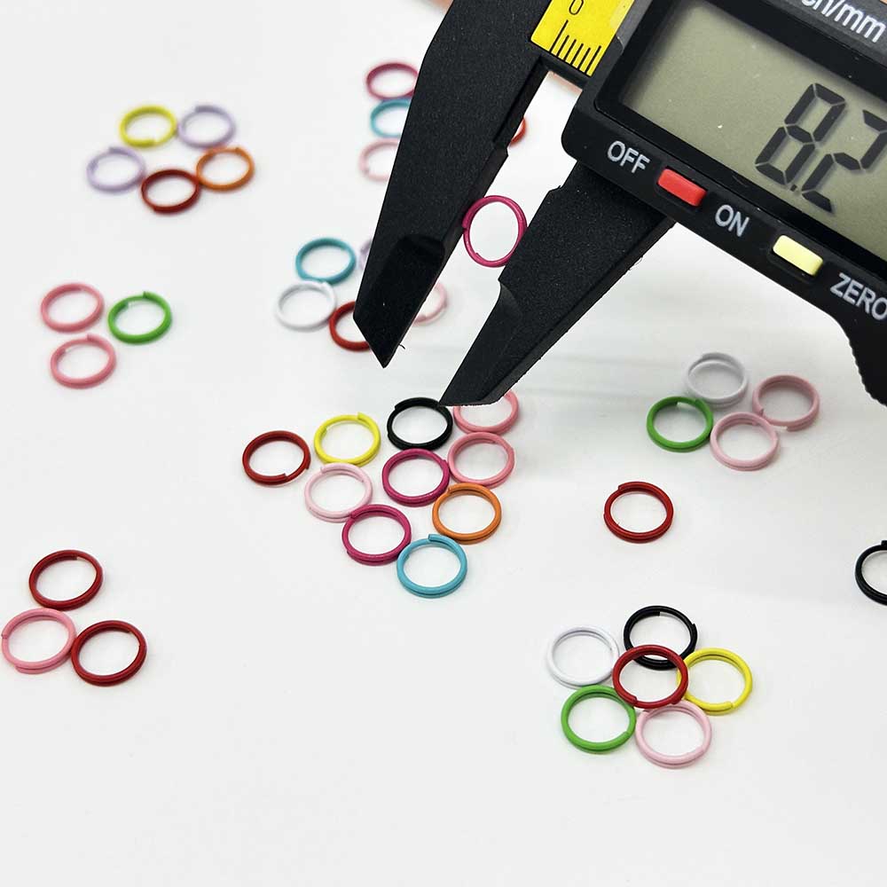 Fiasrel 100/200pcs 8mm 10mm Painted Metal Jump Rings O Ring Connector Rings Colorful Jump Rings for Bracelets Necklaces Pendants Chain DIY Craft Making