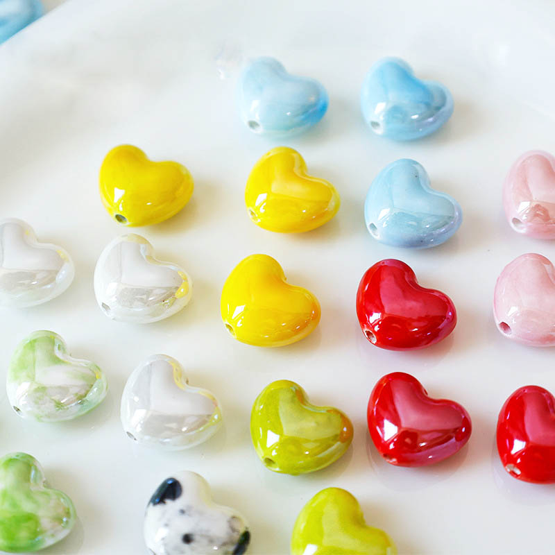 Fiasrel Cute peach-shaped heart-shaped ceramic beads