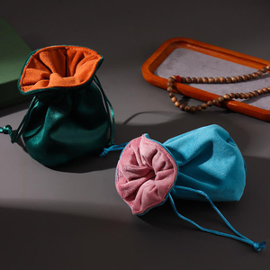 Fiasrel 12.5*6*1cm Velvet color-blocked jewelry bag