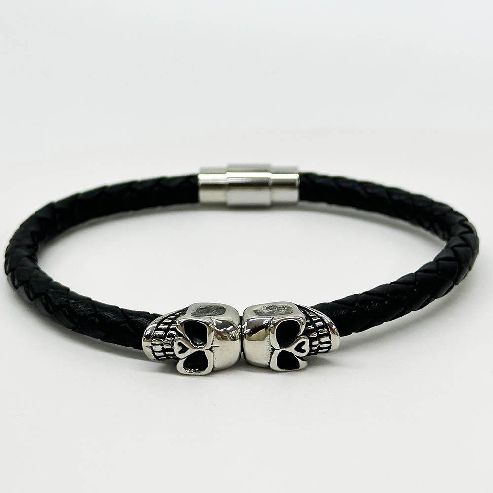 Fiasrel Punk Style Leather Woven Magnetic Clasp Bracelet Vintage Leather Skull Ghost Head Bracelet Men Jewelry GIft