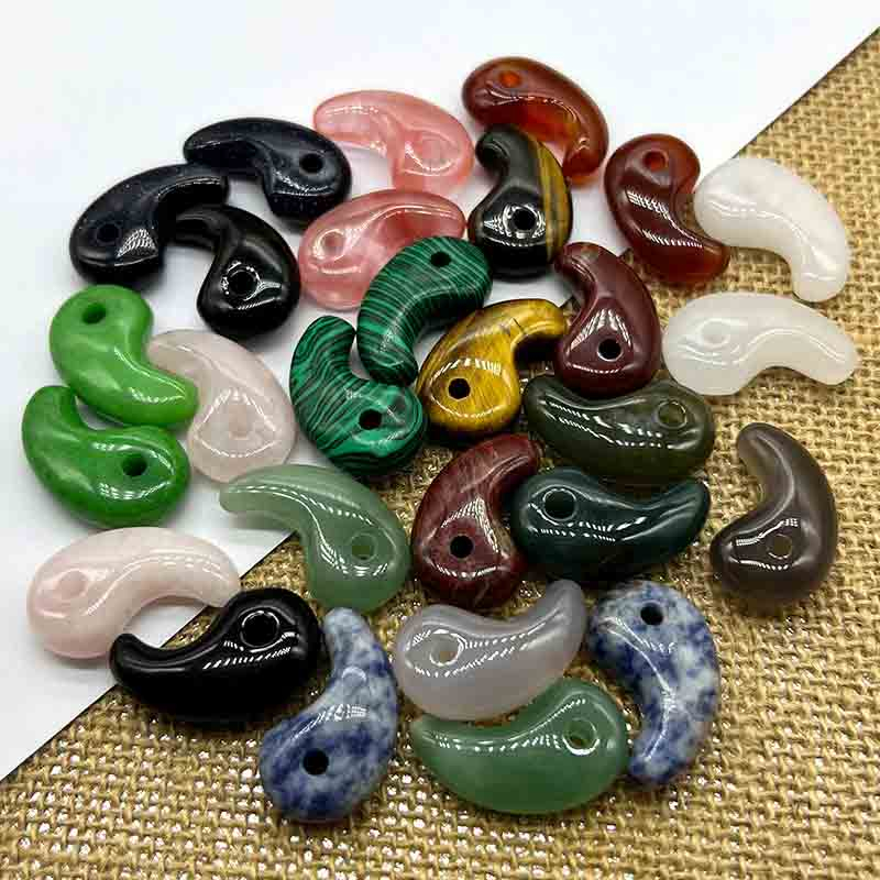 Fiasrel Anime Onmyoji Daitengu Collection: 3mm Magatama Drop Pendants – 30x16 Hole Natural Agate & Crystal Beads for Cosplay Bracelets