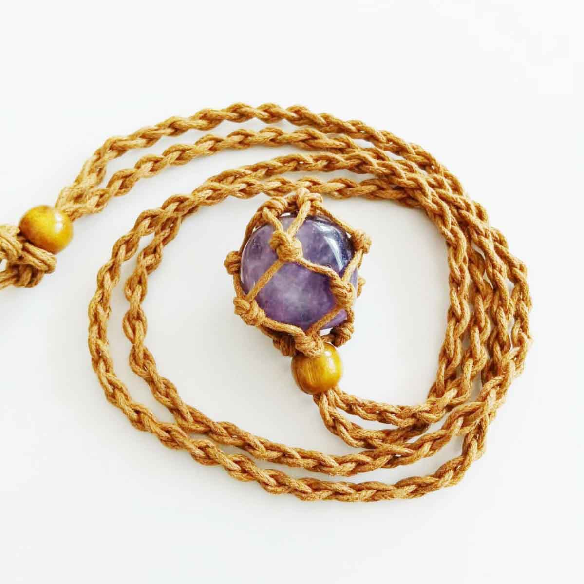 fiasrel Natural Raw Crystal Pendant Necklace – Hand-Woven Adjustable Net Cord with Polished Chunky Stone Chips