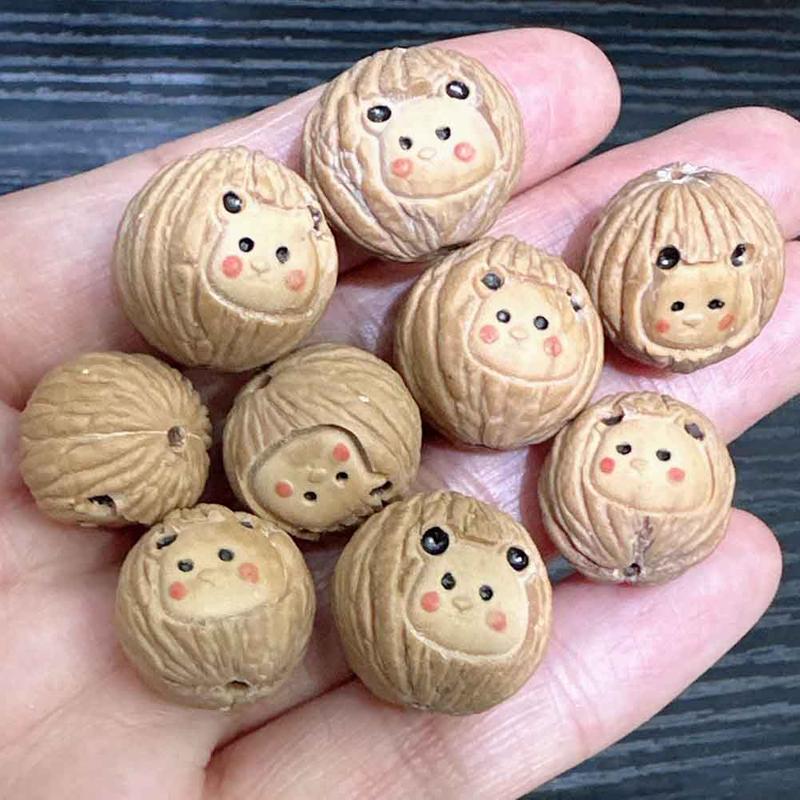 Fiasrel Monkey head Kapibala bead accessories