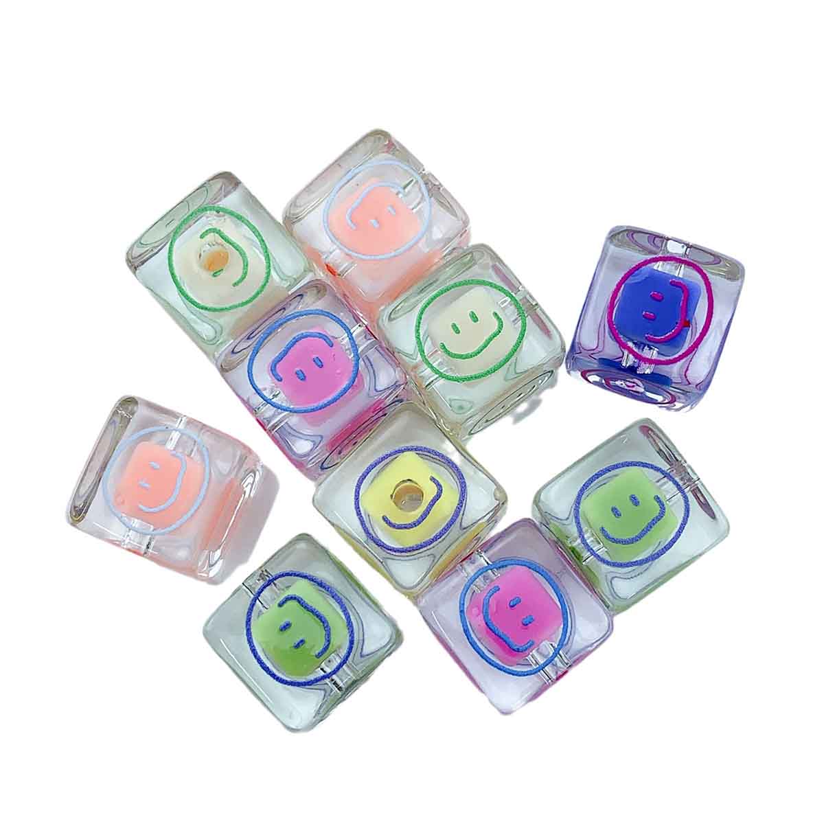 Fiasrel 16mm Transparent square smiley face beads