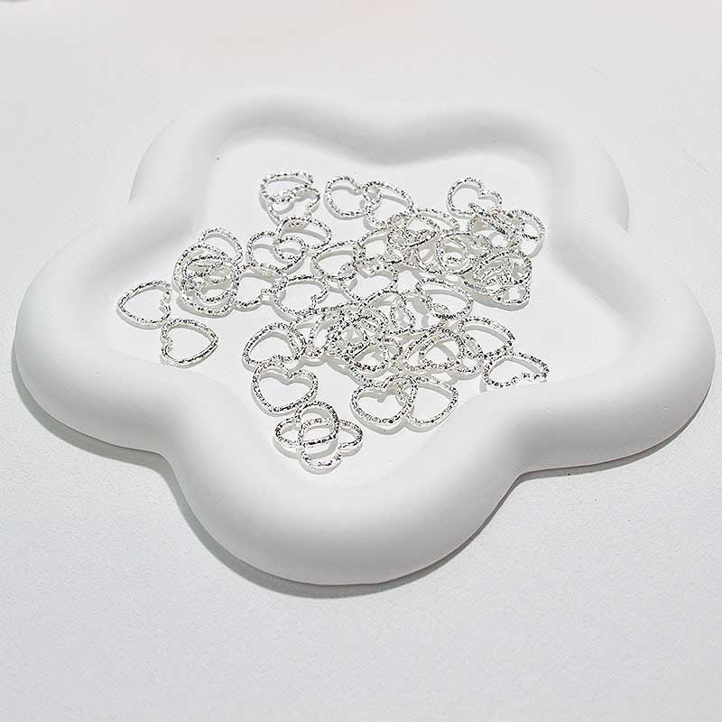 Fiasrel 10pcs Embossed opening ring accessories