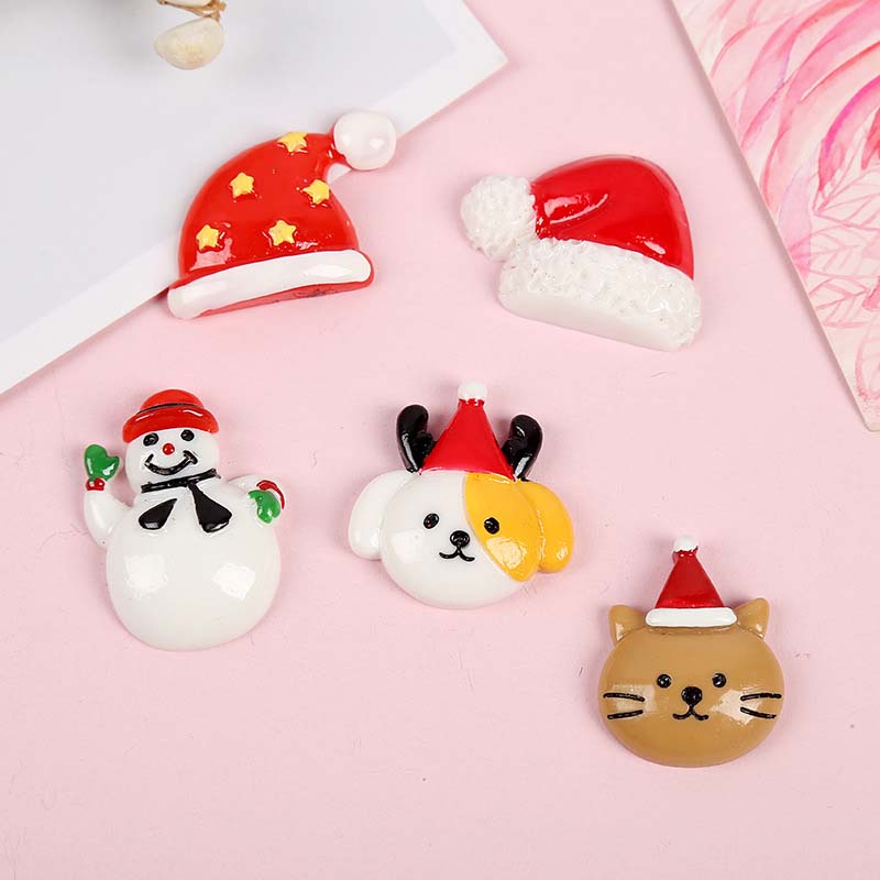 Fiasrel 20/50/100pcs Xmas Holiday Series Mixture Design Flat Back Resin Cabochon DIY Scrapbooking Decoration