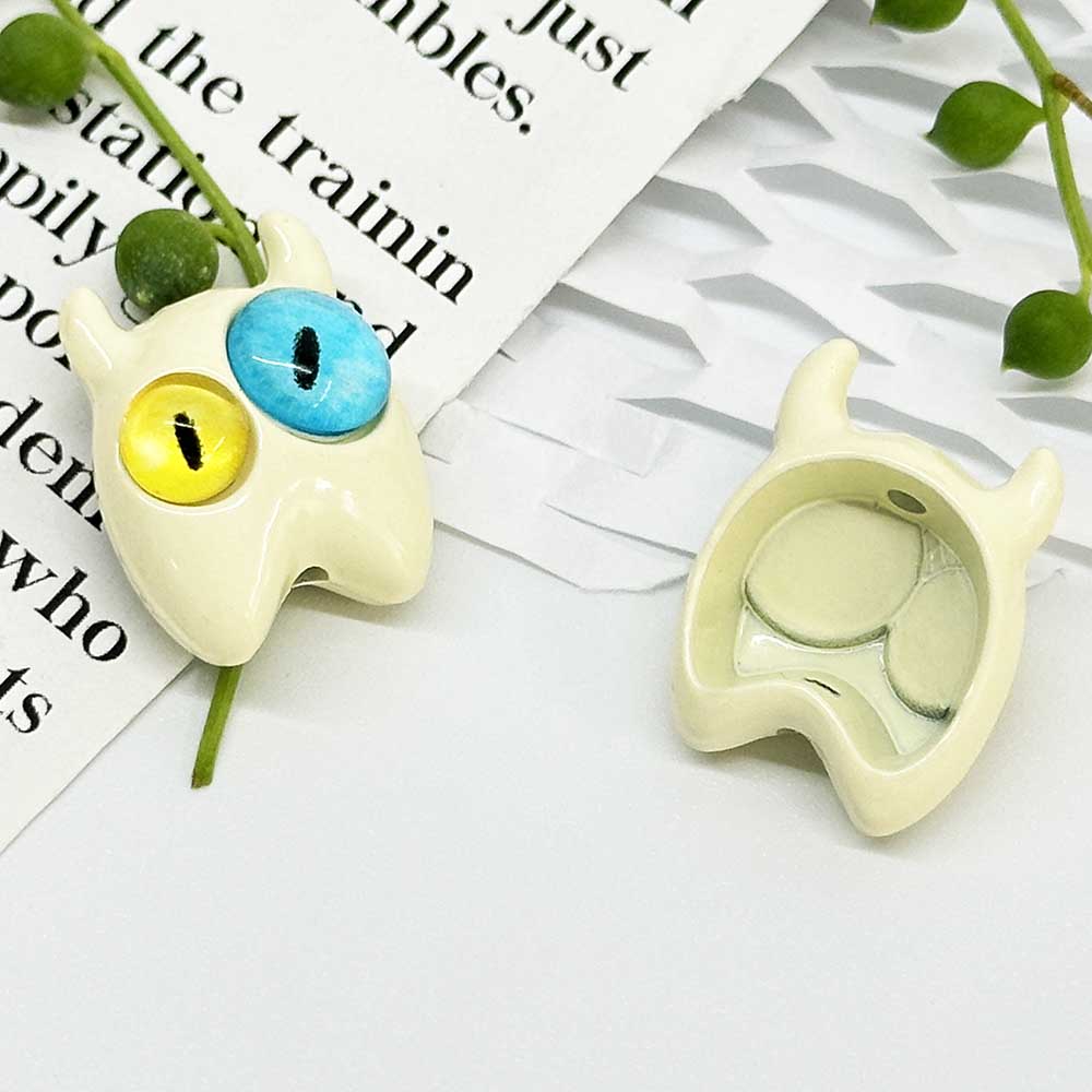 Fiasrel 10pcs Ghost Fairy Little Monster Funny Big Eye Alloy Beads