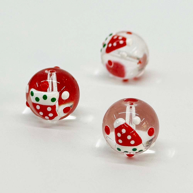 Fiasrel 5pcs Christmas Glass Beads Snowman Snowflakes Christmas Santa Hat Christmas Stocking Christmas Candy Ginger Man Round Beads