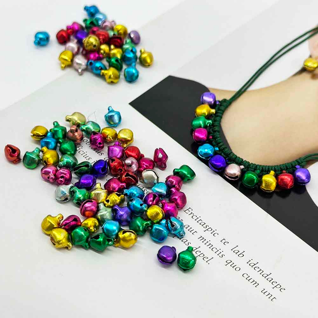 Fiasrel 50pcs/Lot 6/8/10mm Mini Jingling Bell Christmas Party Pendant Beads Cat Dog Pet Pendant Beads for Bracelets Accessories Gifts Clothing Hats Decorative DIY Jewelry Crafts Making Accessory