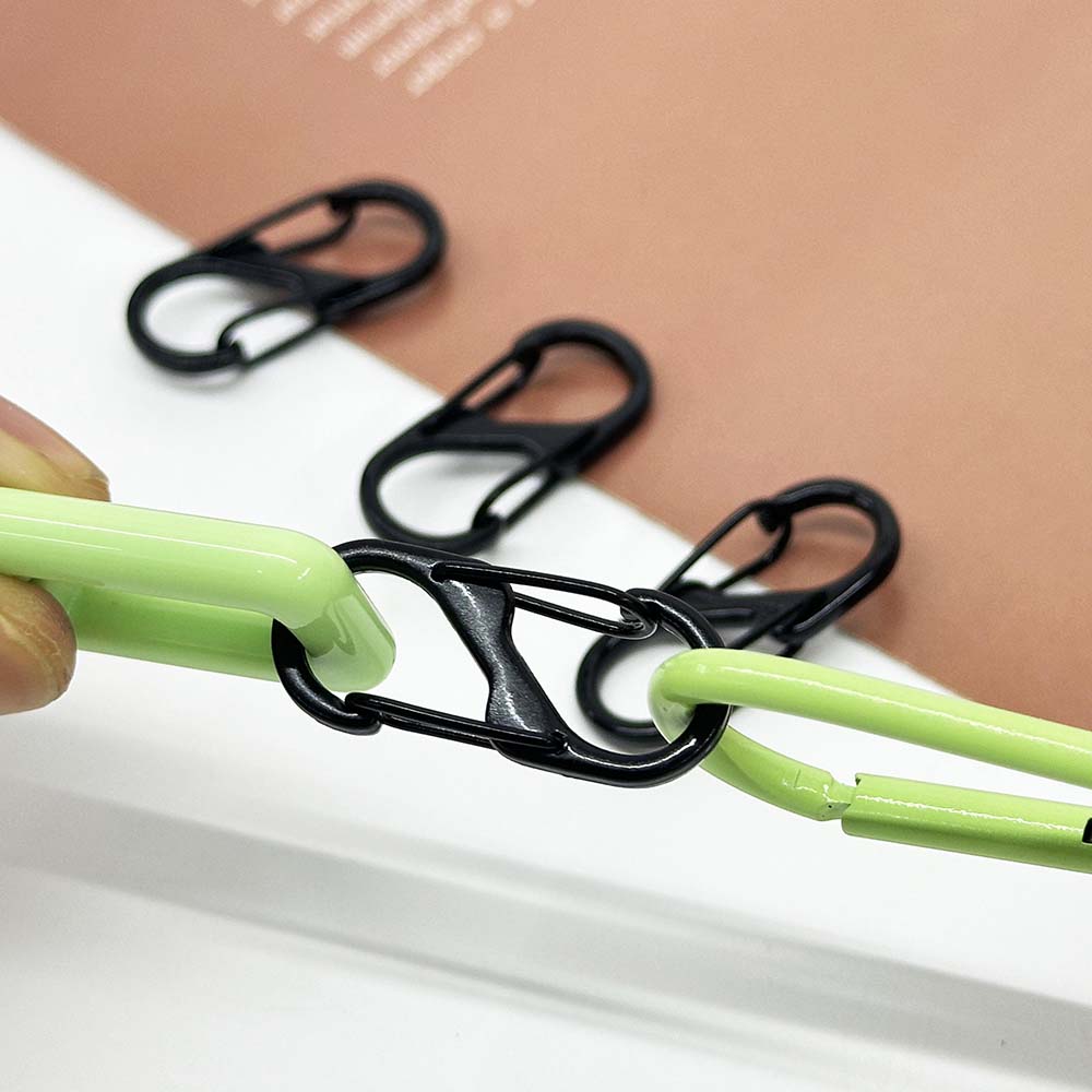 Fiasrel 5pcs Black Alloy S-Shaped Carabiners Multipurpose Carabiner Keyring Clip Buckle Hook Keychains for Biking Hiking Camping Backpack Gifts