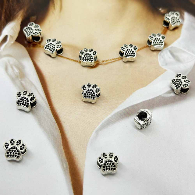 Fiasrel 20/50pcs Animal Dog Paw Charms Cat Paw Print Beads with Large Holes for DIY Jewelry Crafts Bracelets Necklaces Accessories Supplies