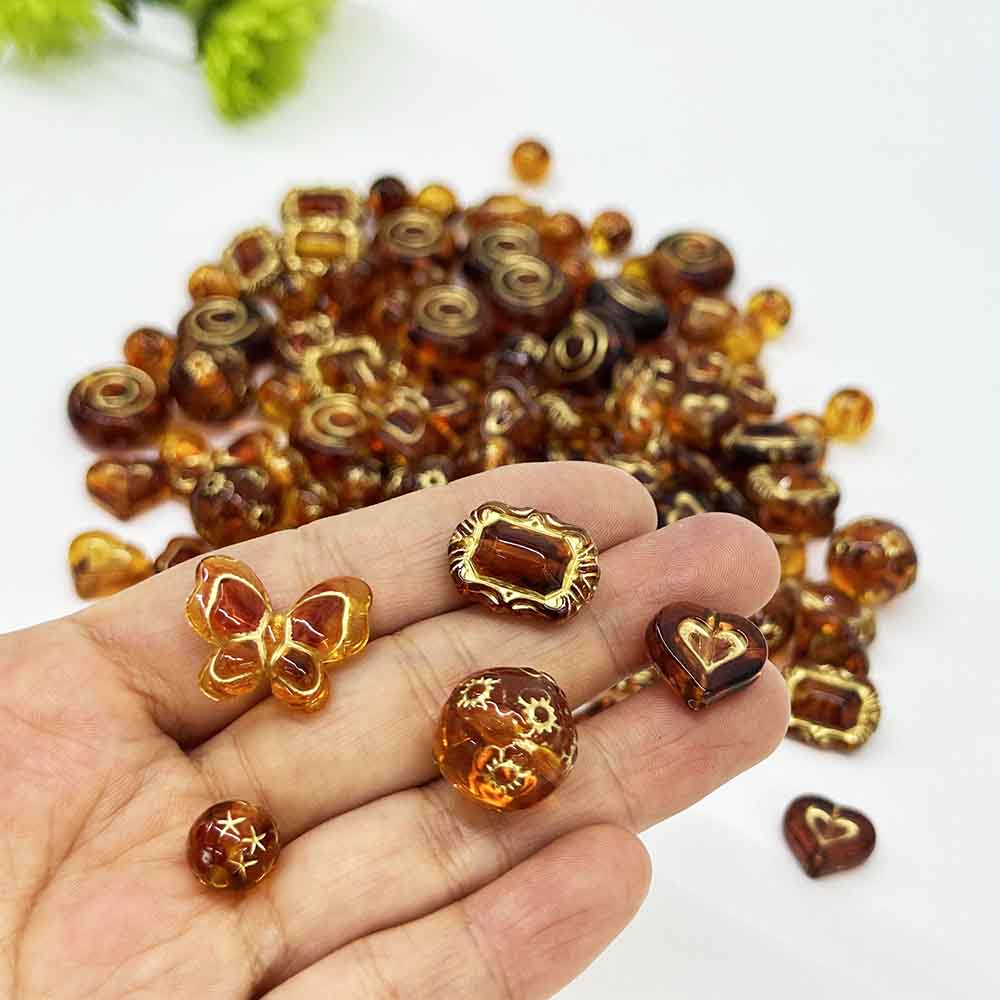 Fiasrel 20pcs Baroque Vintage Gilded Color Round Sunflower Butterfly Heart Mirror Blocks Acrylic Beads for Jewelry Making Bracelets Keychain Phone Chains Handmade Craft Supplies