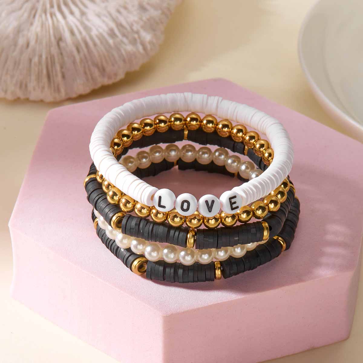 Fiasrel Mother's Day Gift Bohemian Style MAMA Pendant Clay Folded Bracelet Set 