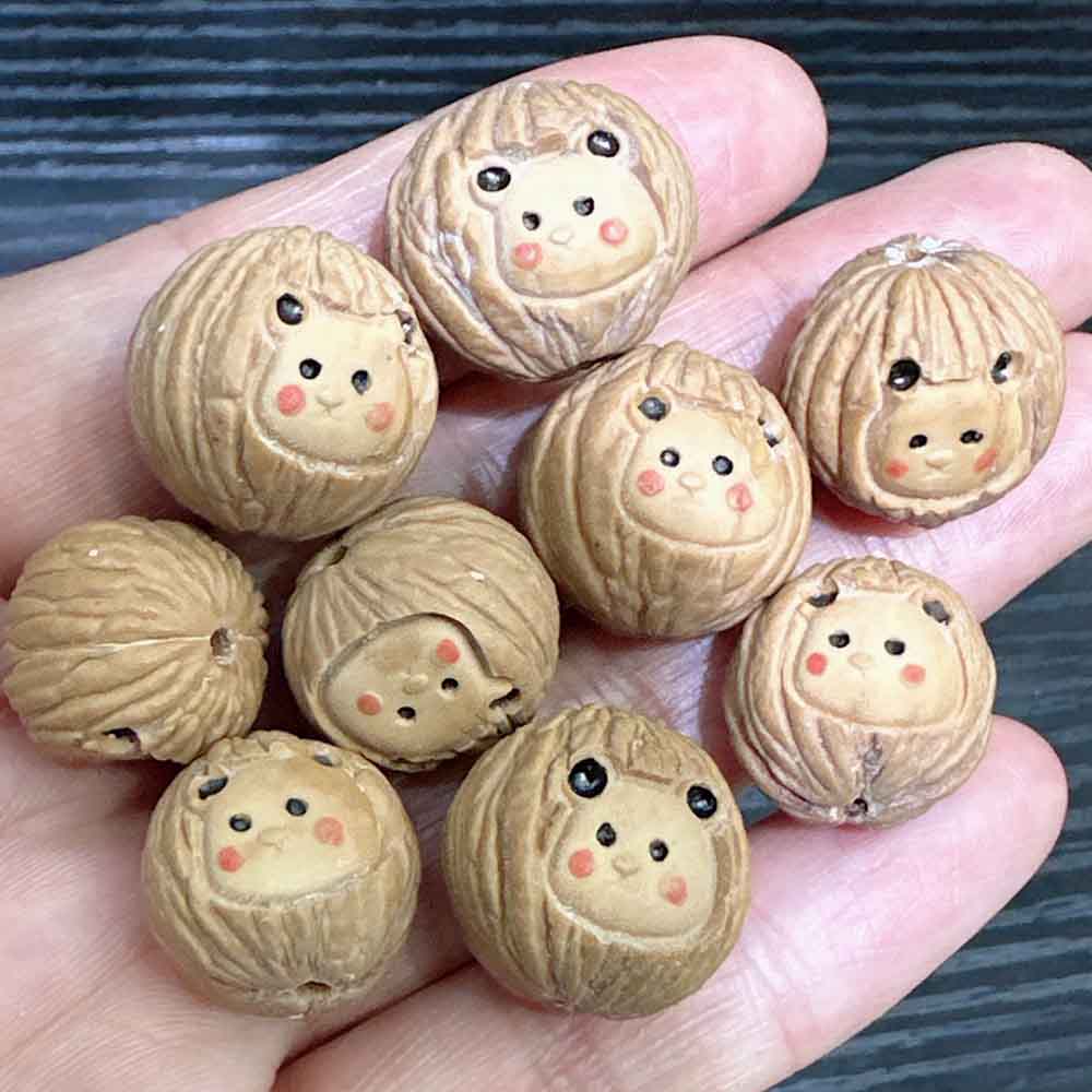 Fiasrel Monkey head Kapibala bead accessories