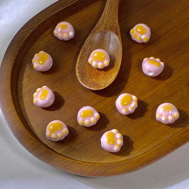 Fiasrel Cute kitten paw and bear paw ceramic beads